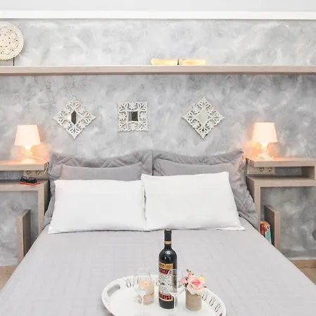 House Vallis Apartment *