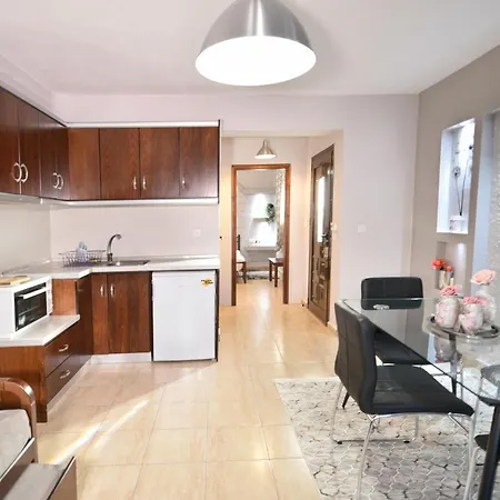 House Vallis Apartment Sarti