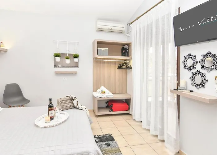 Apartman House Vallis *